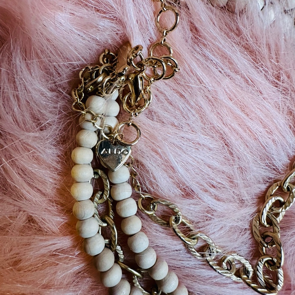 Aldo necklace